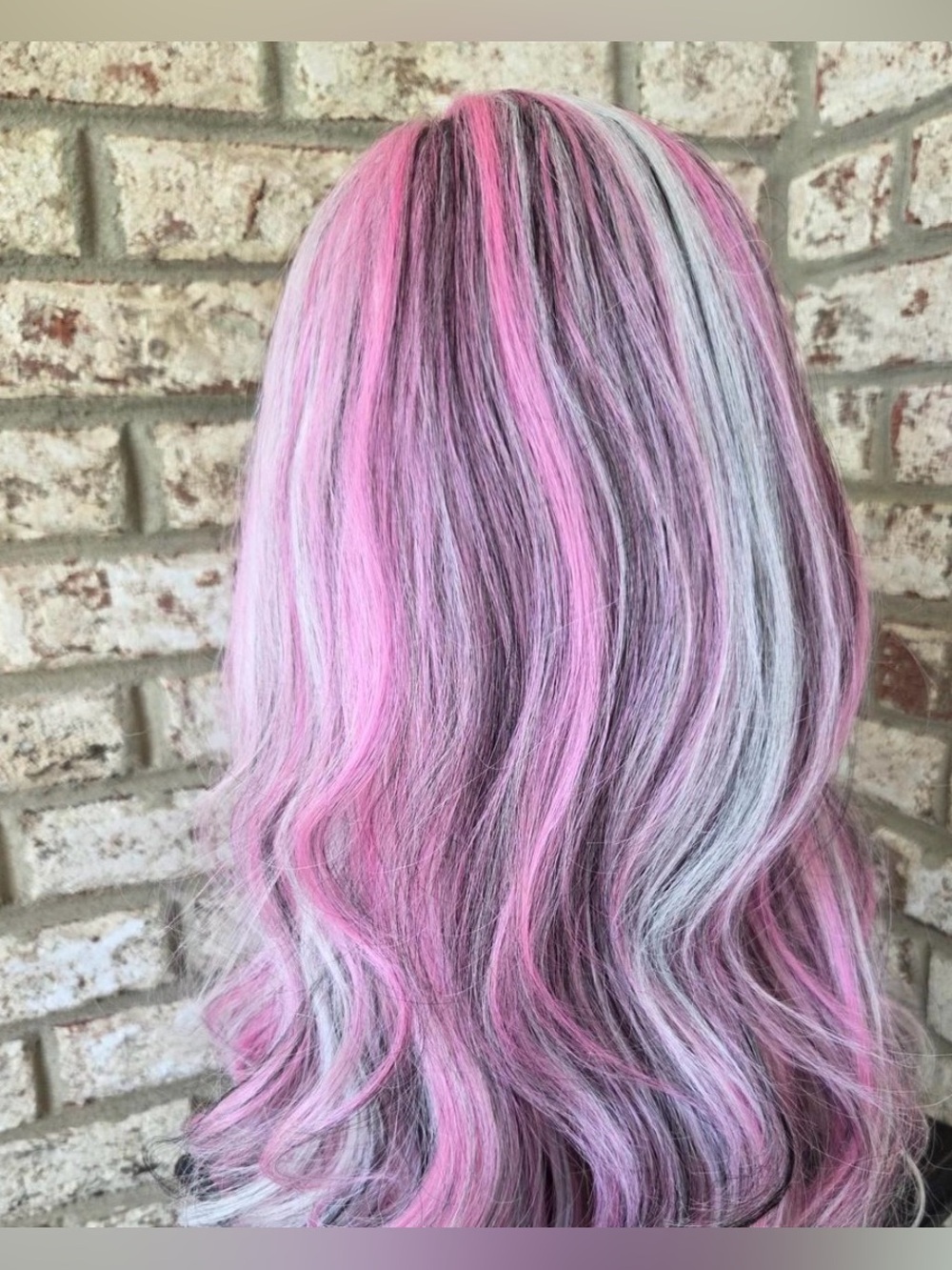 Y2K RARE. lace Front Women's Wig - Black with Pink Highlights - Picture 2 of 4
